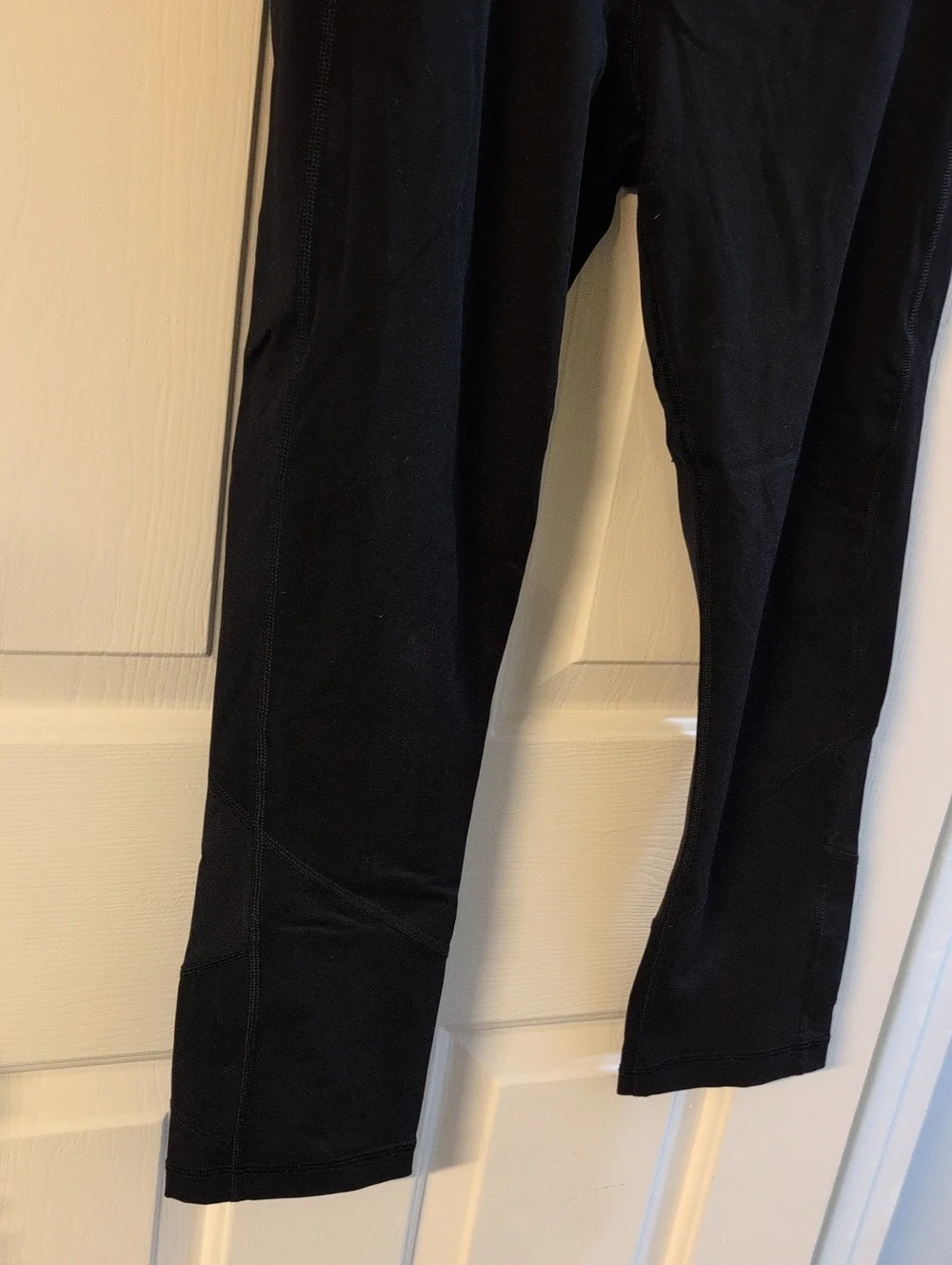 Lululemon Cropped Athletic Leggings